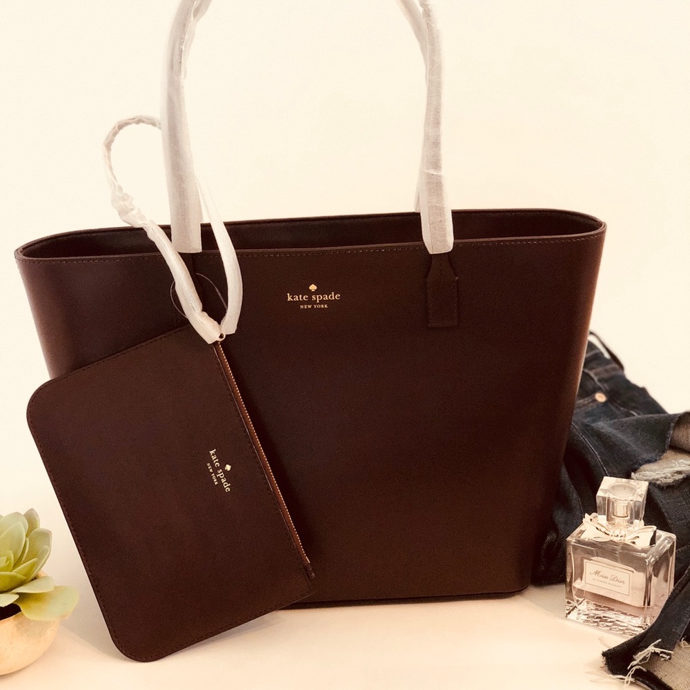 SOLD! Kate Spade Bennet Place Tote and Wrislet